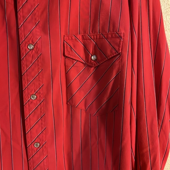 Men’s Wrangler Pearl Snap - Picture 3 of 5